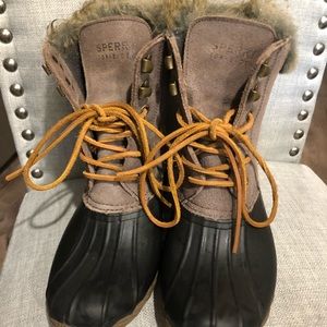 Sperry rain/snow boots